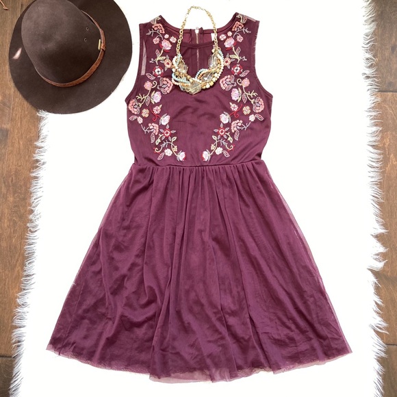 Embroidered Burgundy Boho Tulle Dress S - Picture 2 of 16